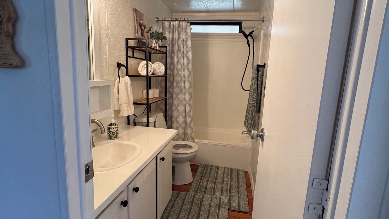 Photo of Bathroom in Knights Ferry