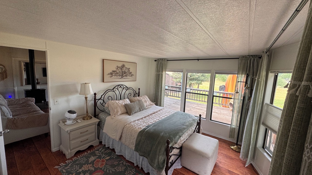 Photo of Bedroom in Knights Ferry