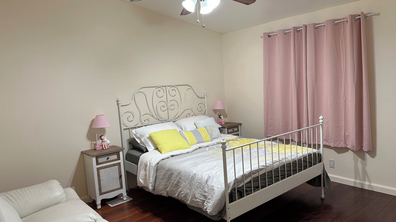 Photo of Bedroom in Warner Springs