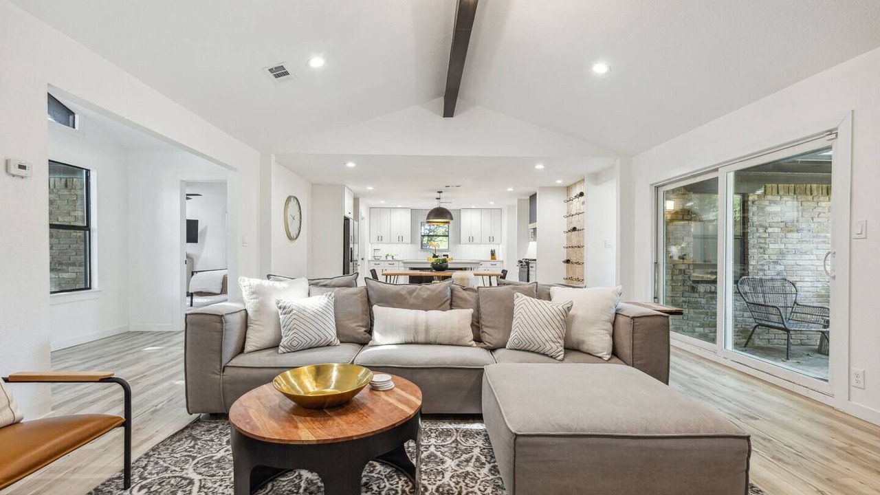Photo of Livingroom in Grapevine