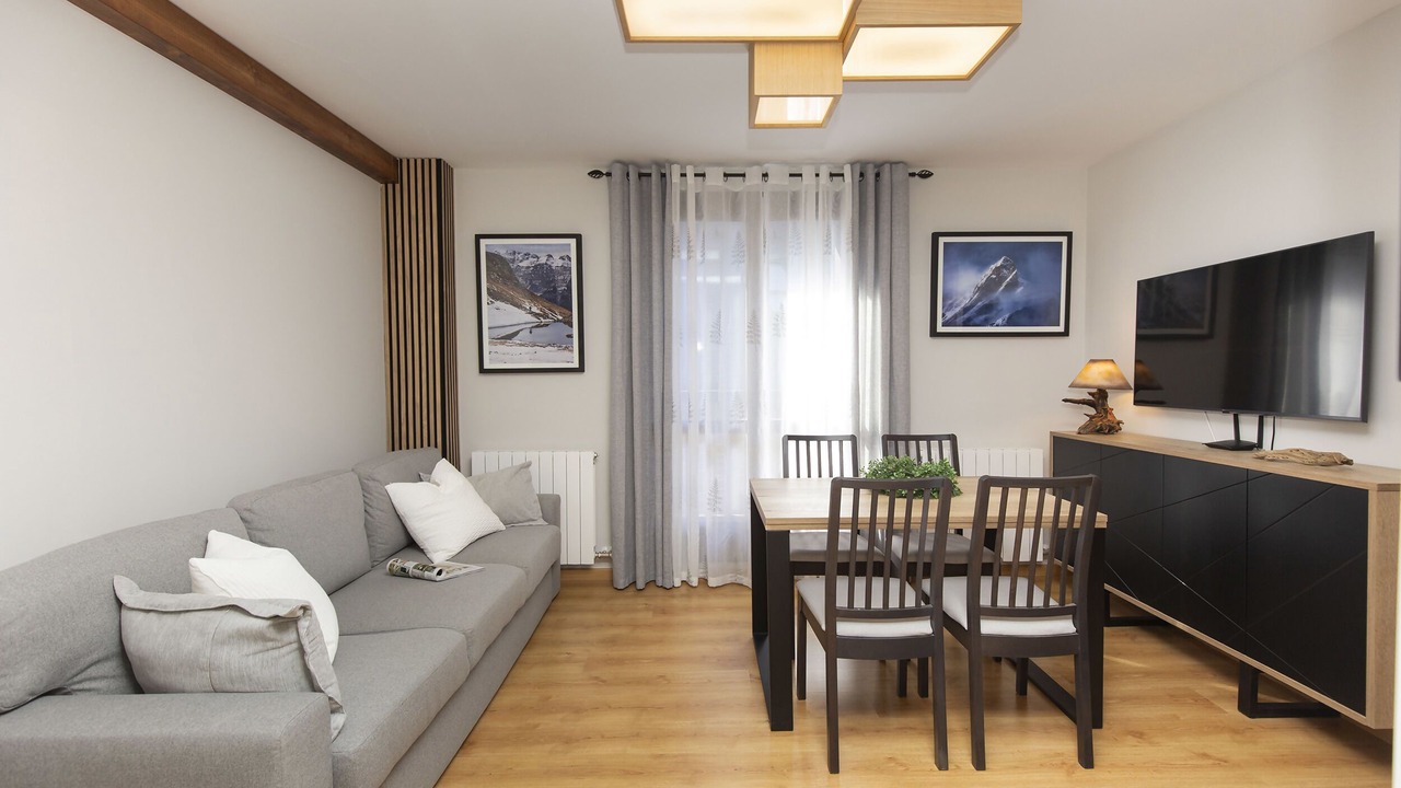 Photo of Livingroom in Escarrilla