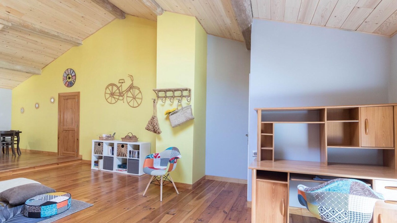 Photo of Bedroom in Donneville