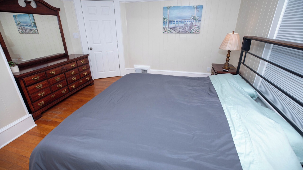 Photo of Bedroom in Cedar Rapids