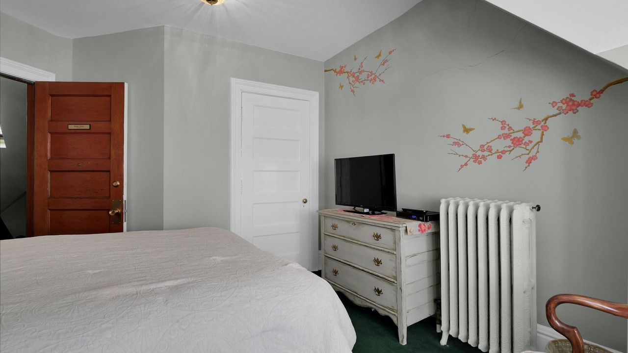 Photo of Bedroom in Olean