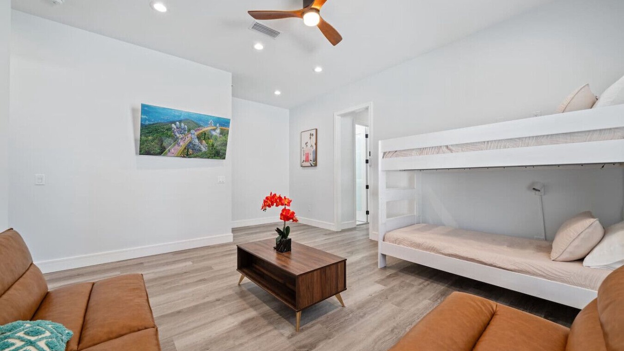 Photo of Bedroom in El Centro Beach