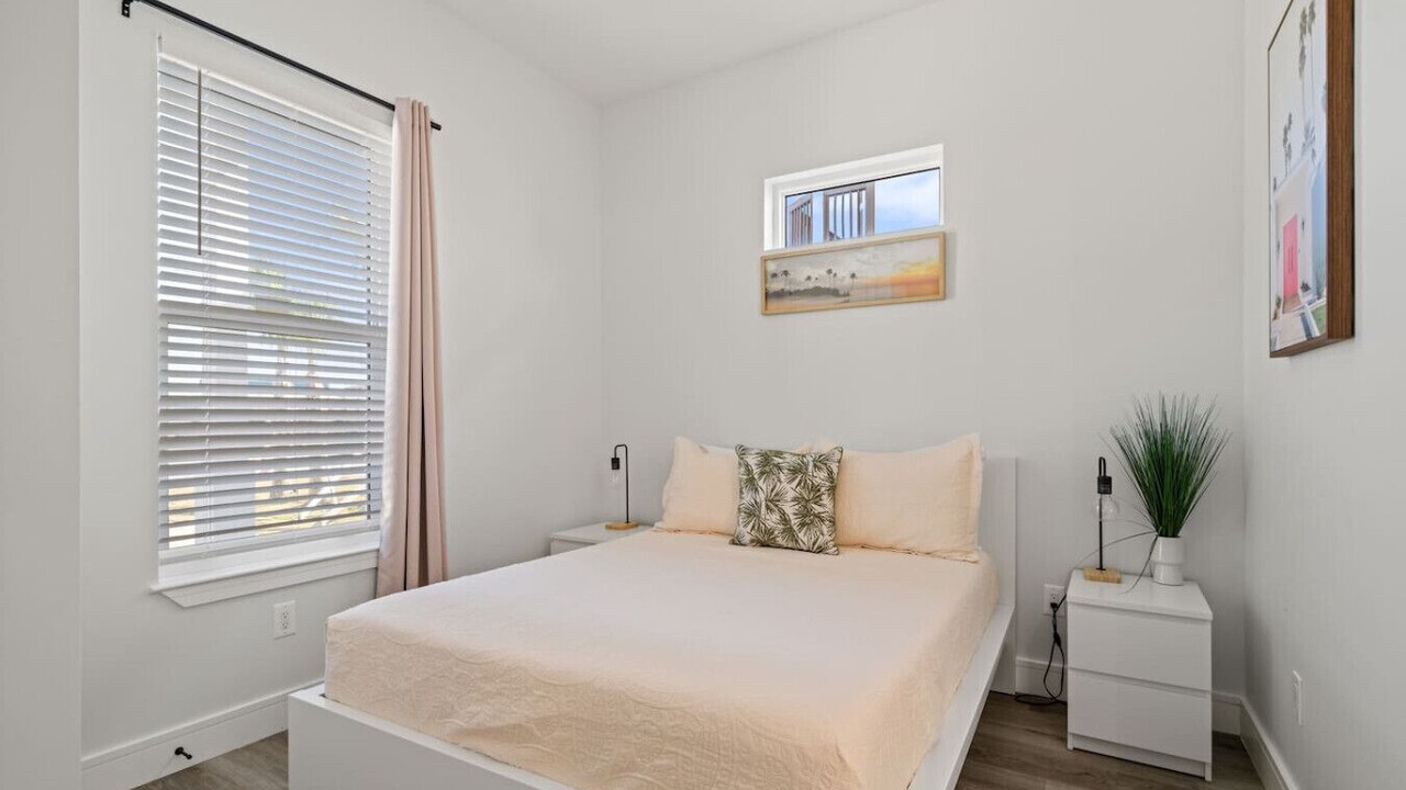 Photo of Bedroom in El Centro Beach