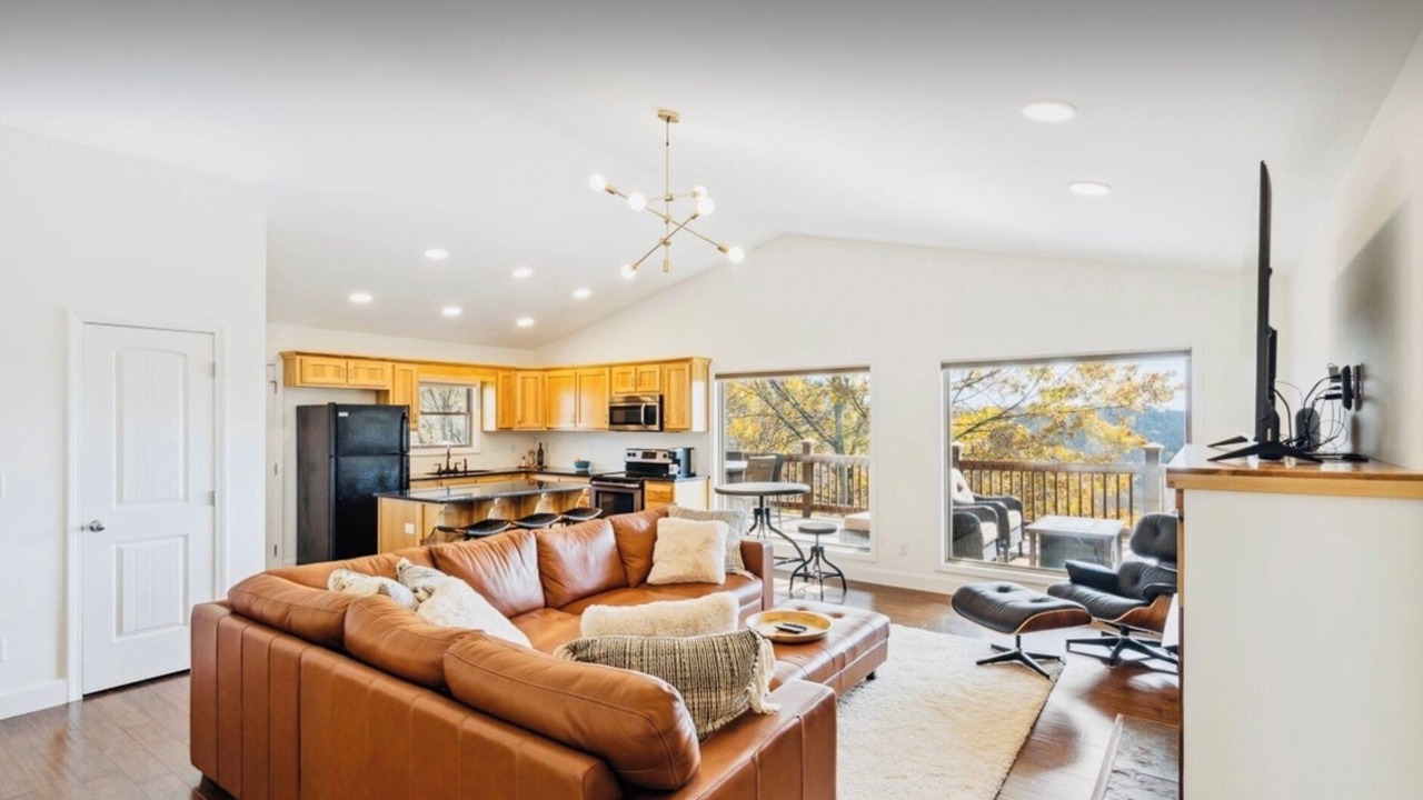 Photo of Livingroom in Granville