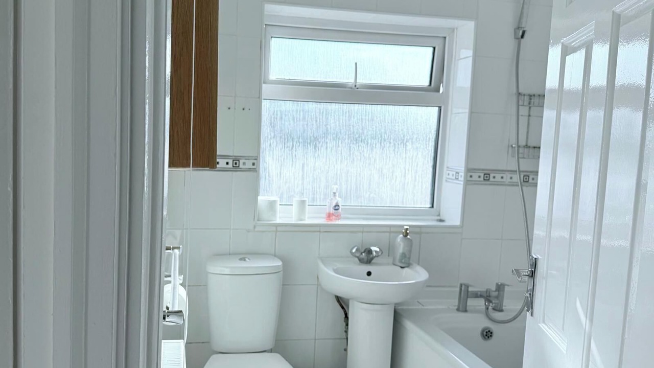 Photo of Bathroom in Heath