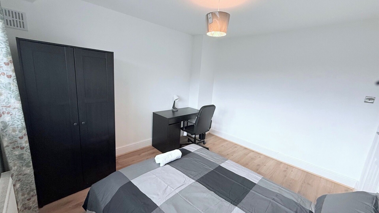 Photo of Others in Heath