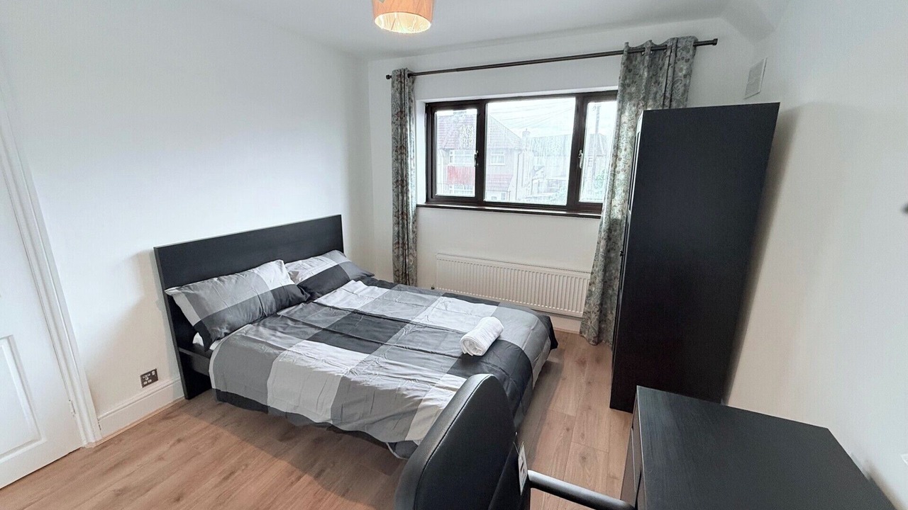 Photo of Others in Heath