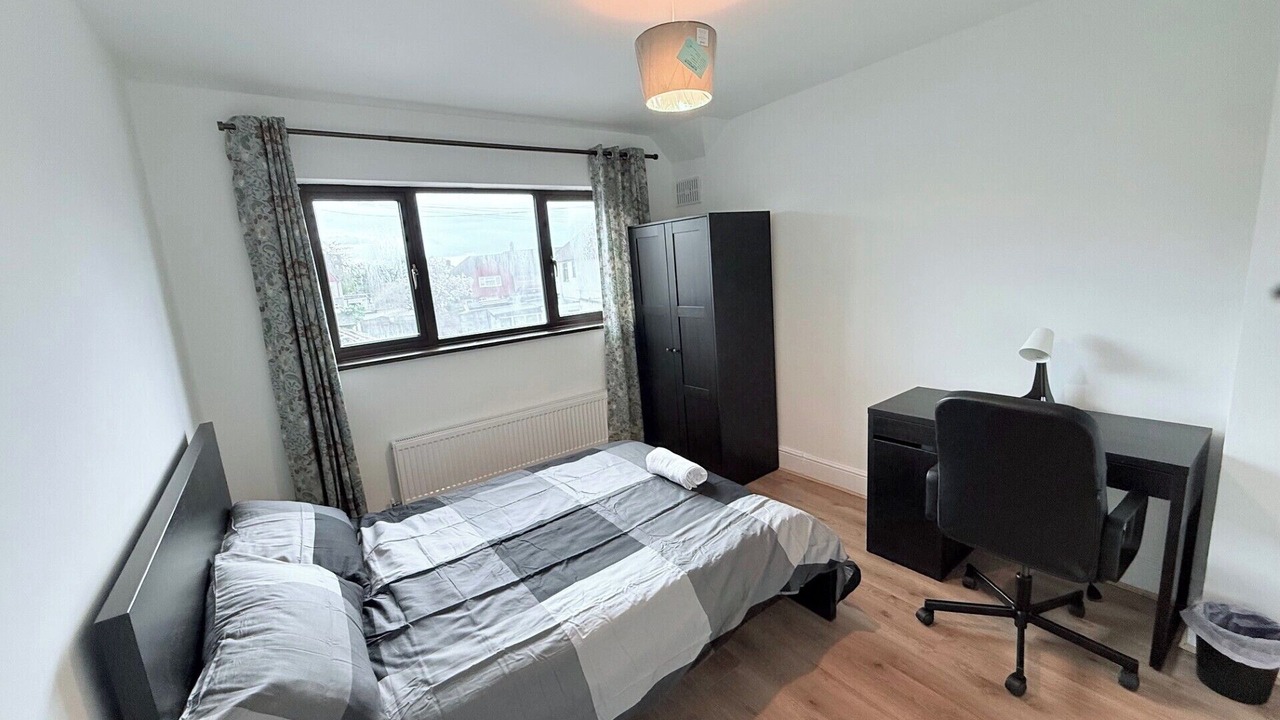 Photo of Others in Heath