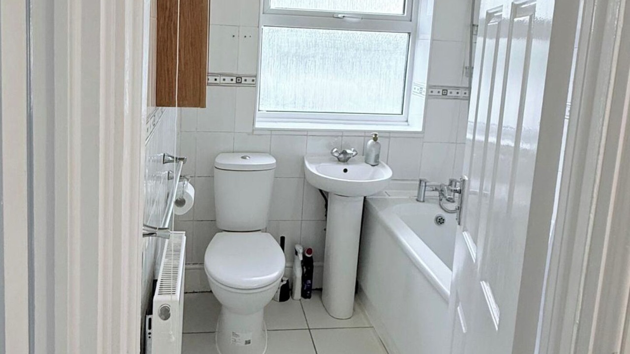 Photo of Bathroom in Heath