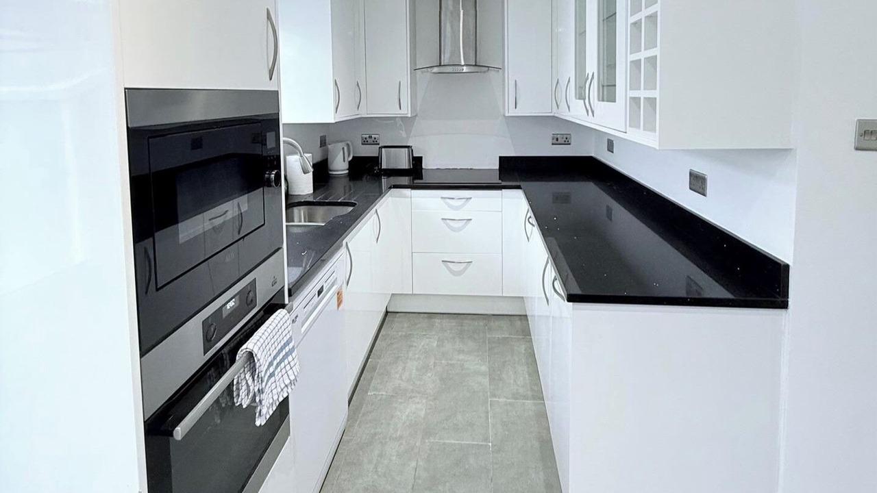 Photo of Others in Heath