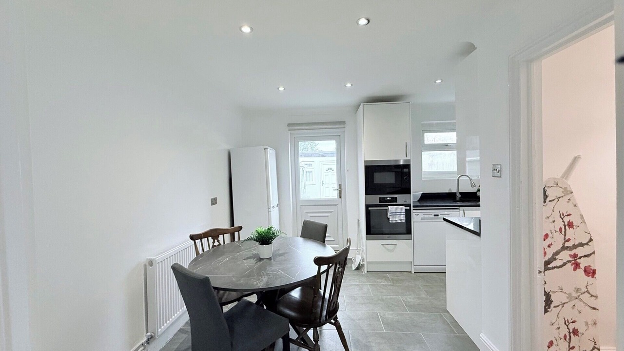 Photo of Others in Heath