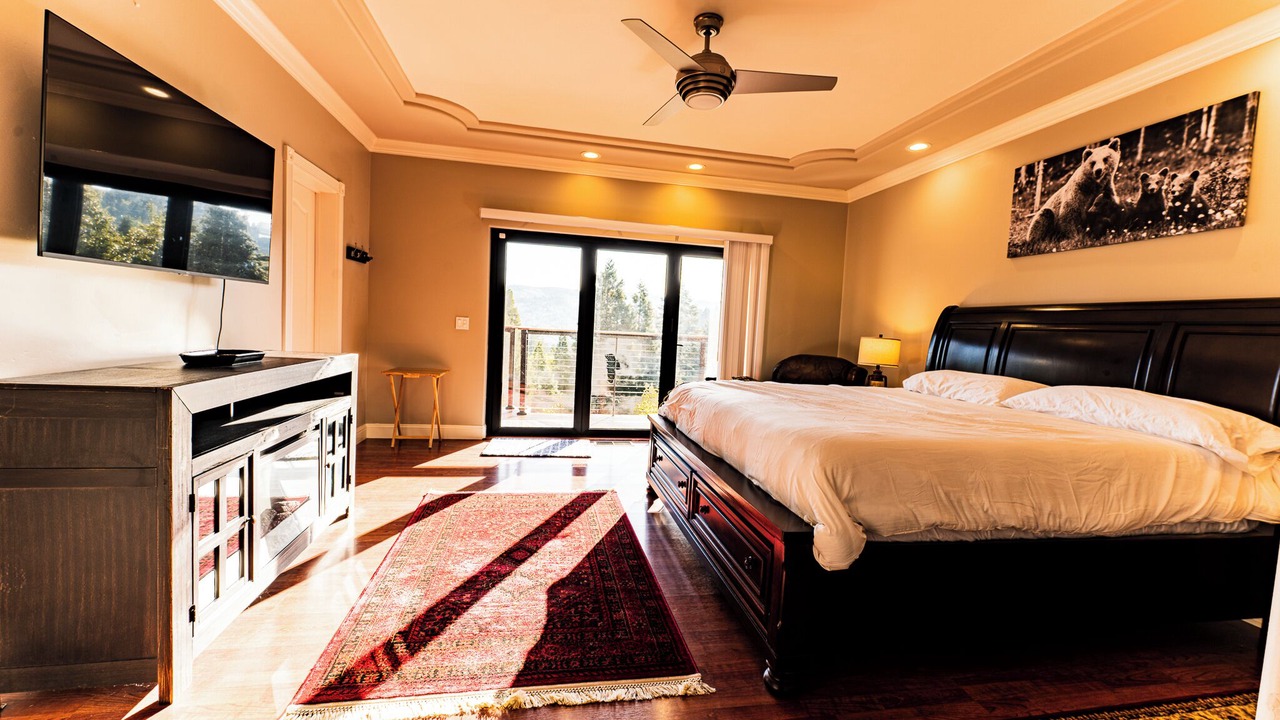 Photo of Bedroom in Pollock Pines