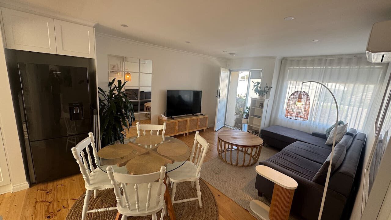 Photo of Livingroom in Oak Park