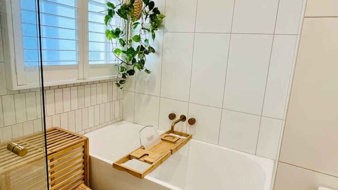 Photo of Bathroom in Oak Park