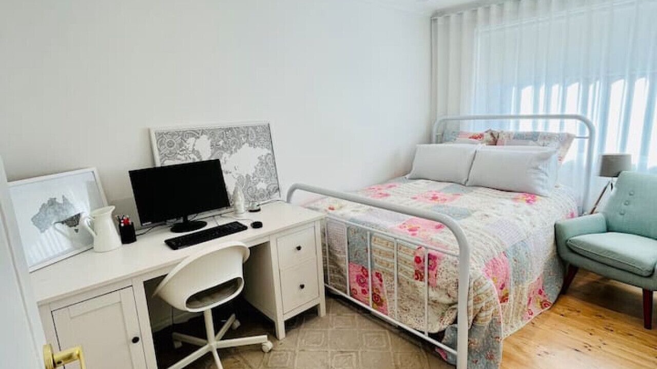 Photo of Bedroom in Oak Park