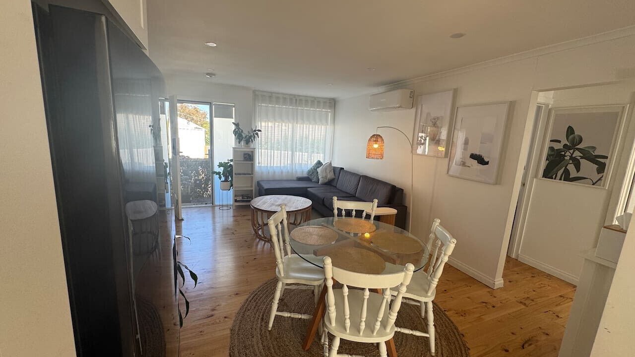 Photo of Livingroom in Oak Park