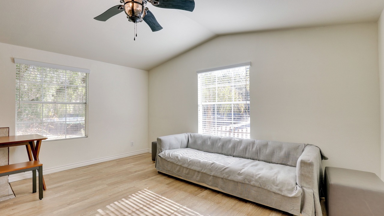 Photo of Bedroom in Valley Center