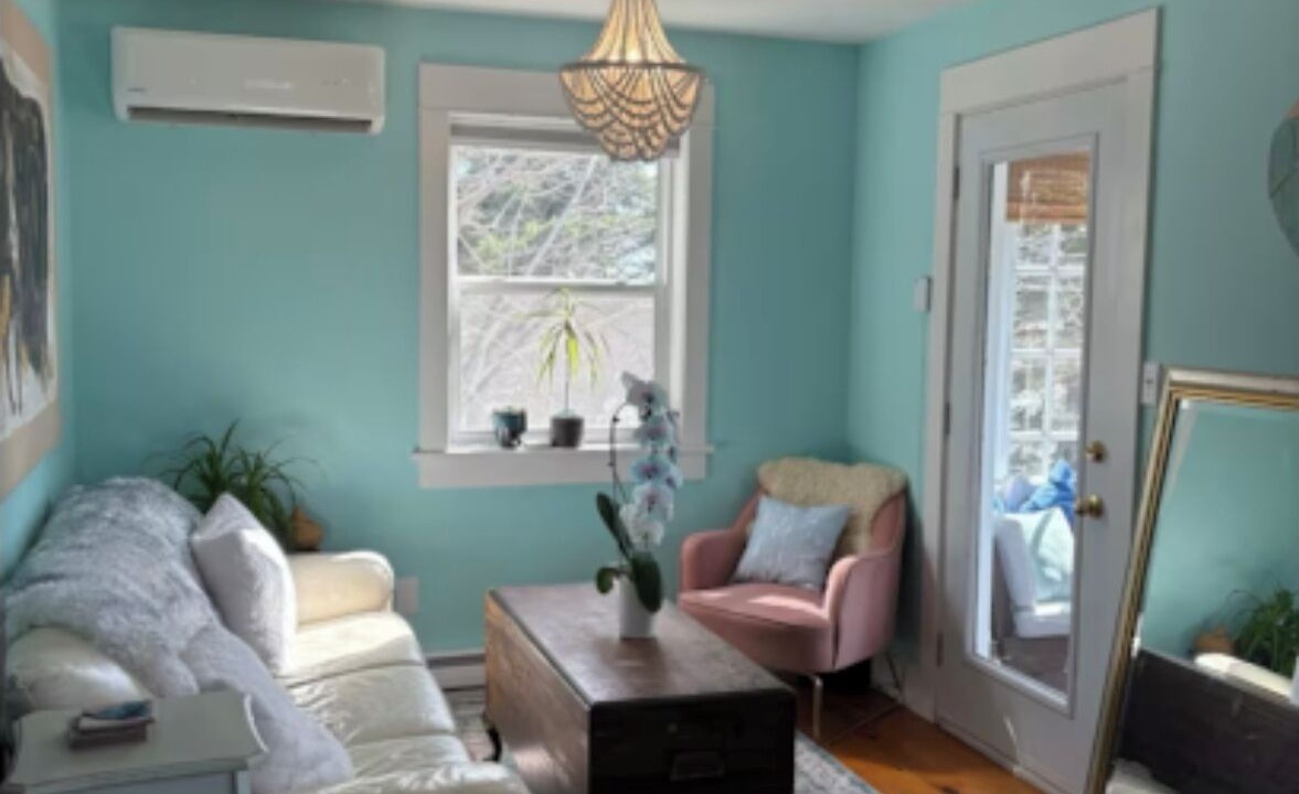 Photo of Livingroom in Lawrencetown