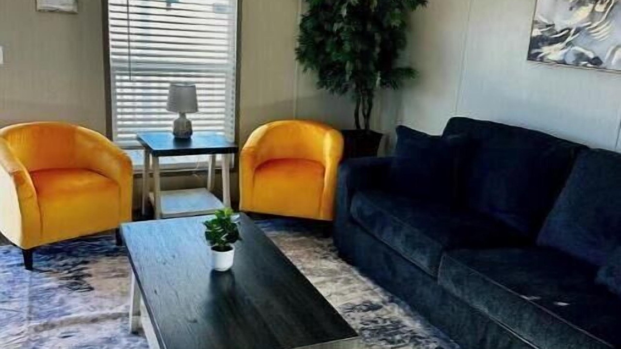Photo of Livingroom in Dawn