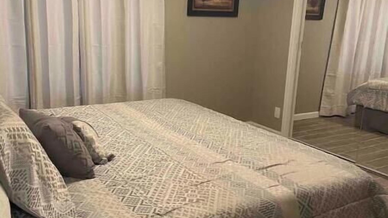 Photo of Bedroom in Dawn