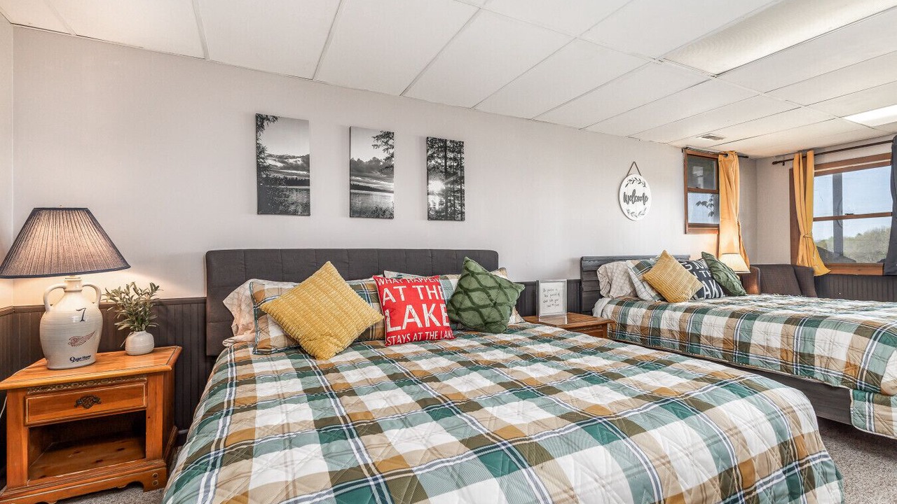 Photo of Bedroom in Apple River