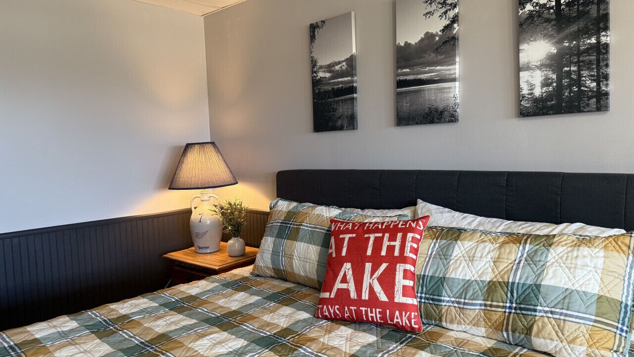 Photo of Bedroom in Apple River