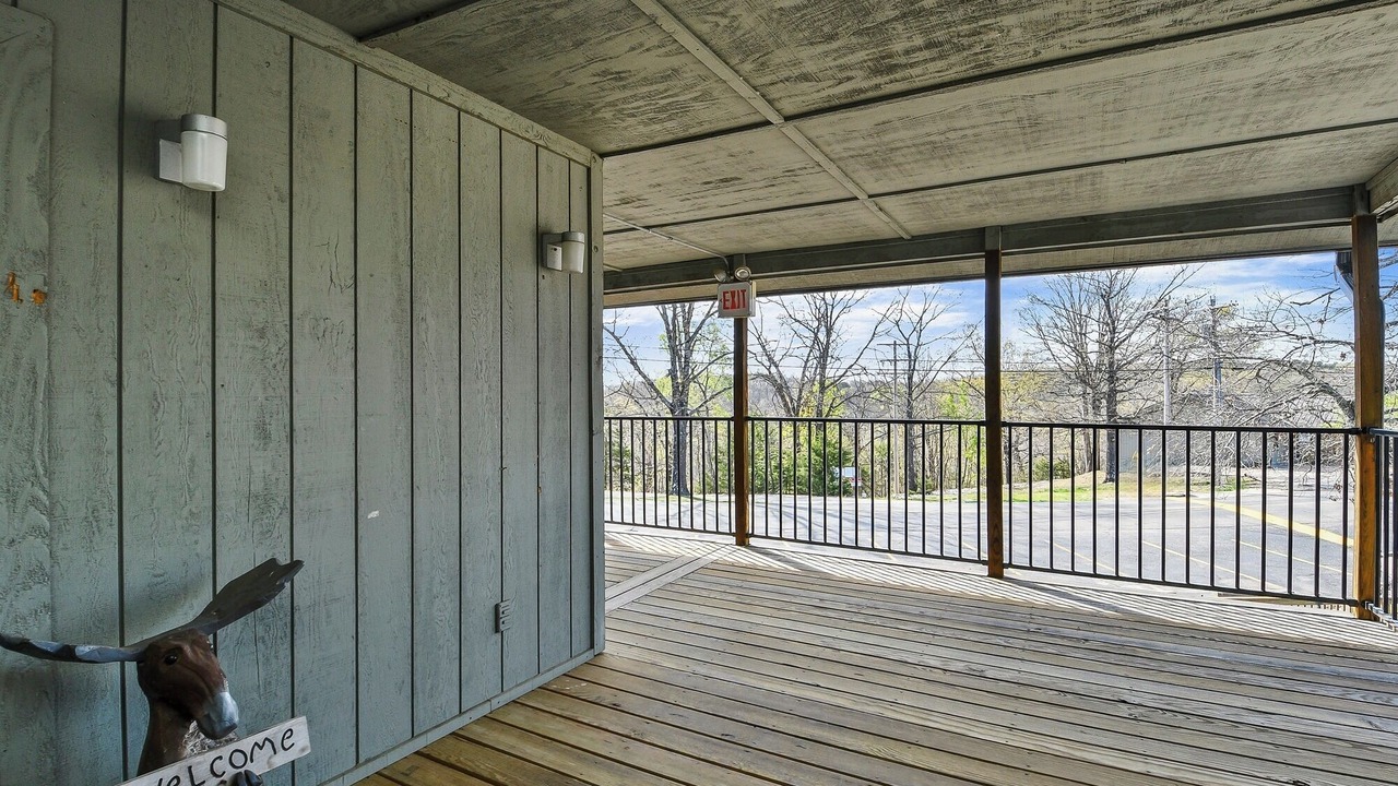 Photo of Outdoor in Notch Estates