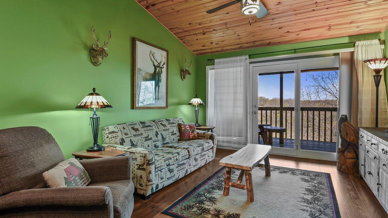 Photo of Livingroom in Notch Estates