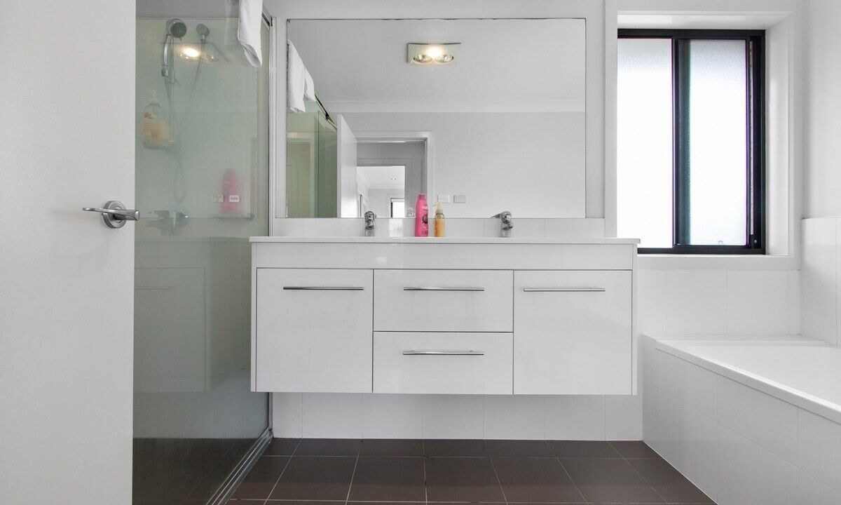 Photo of Bathroom in Mayfield