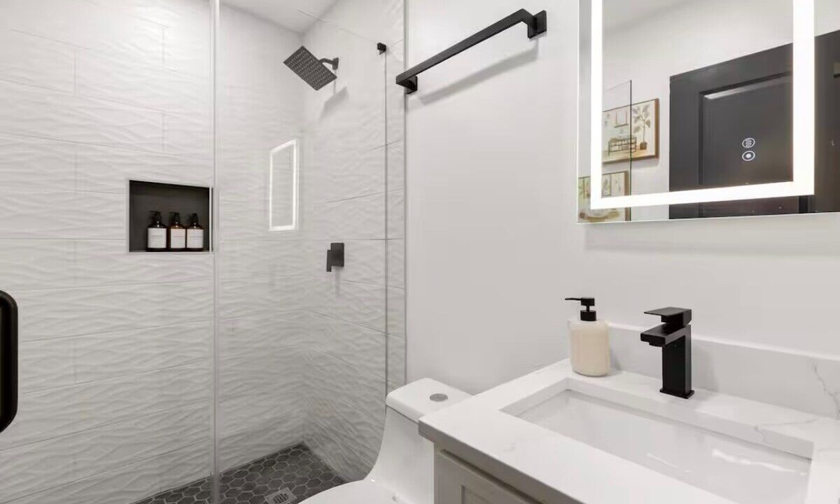 Photo of Bathroom in Plano