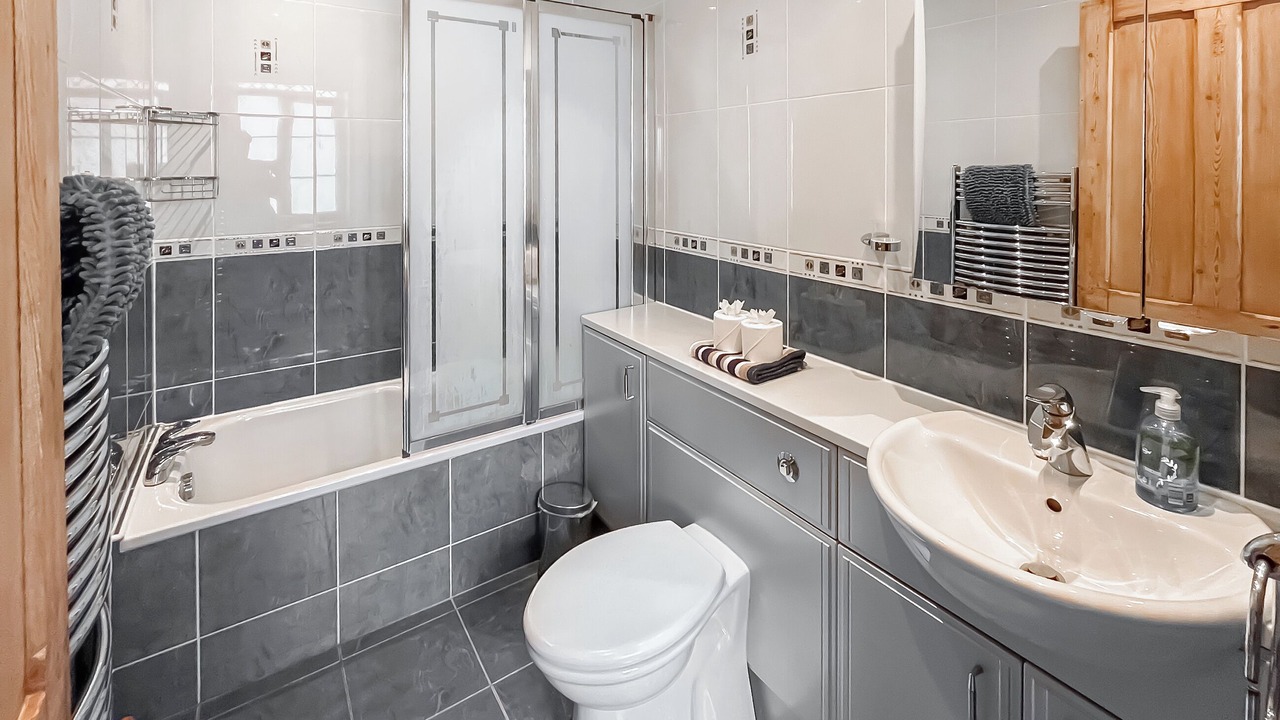 Photo of Bathroom in St Abbs