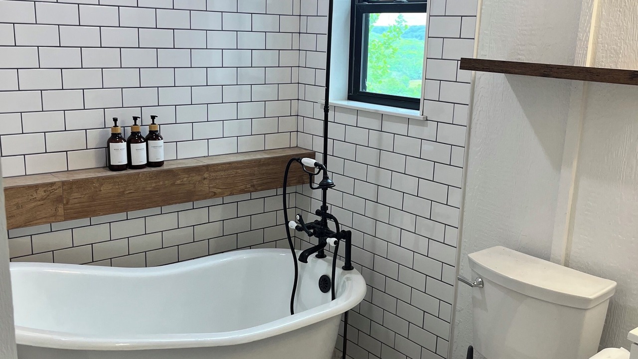 Photo of Bathroom in Steelville