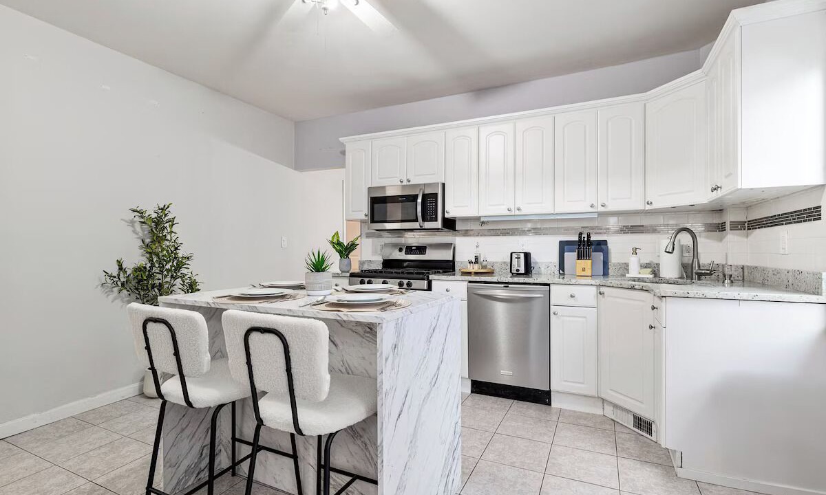 Photo of Kitchen in East Somerville