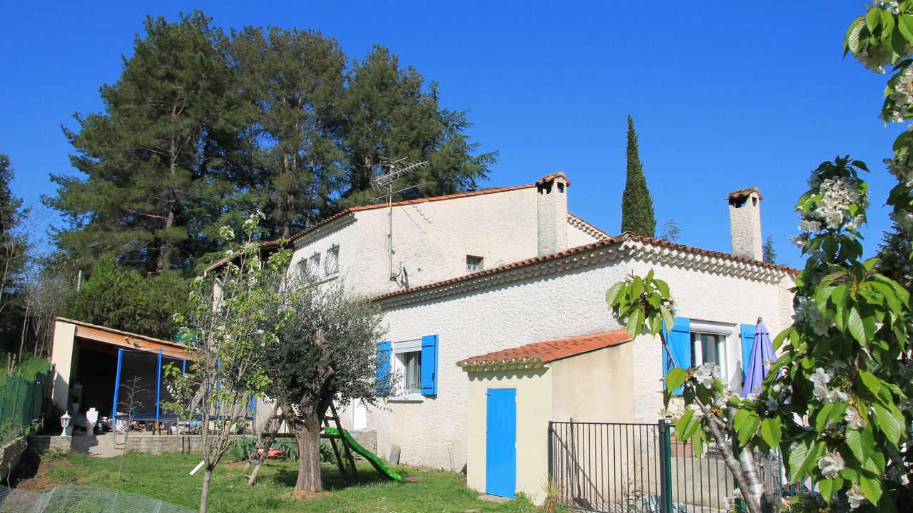 Photo of Outdoor in Laroque