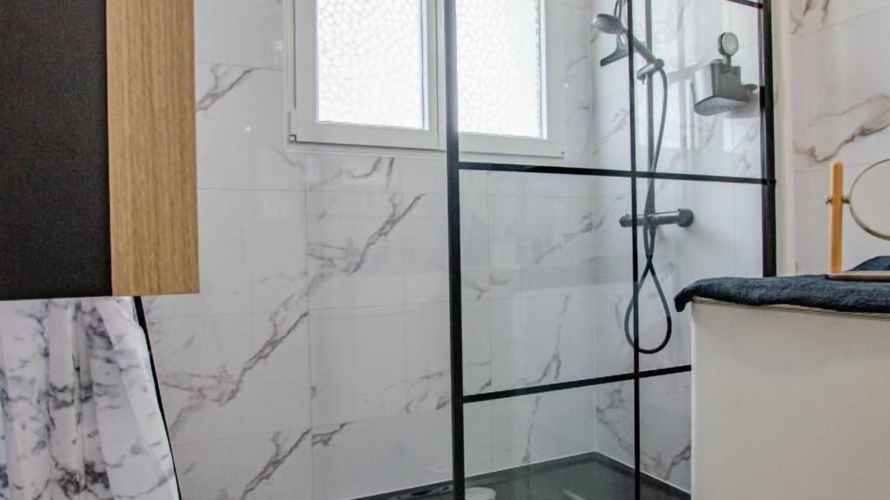 Photo of Bathroom in Jaucourt