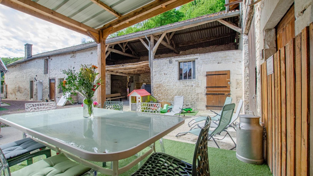 Photo of Outdoor in Jaucourt