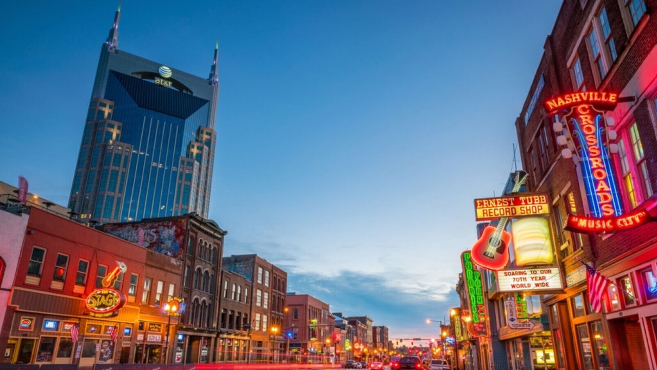 Photo of Others in Cleveland Park