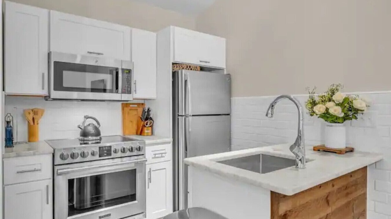 Photo of Others in Cleveland Park