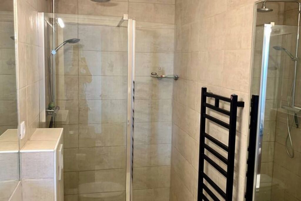 Photo of Bathroom in Laroque-des-Alberes