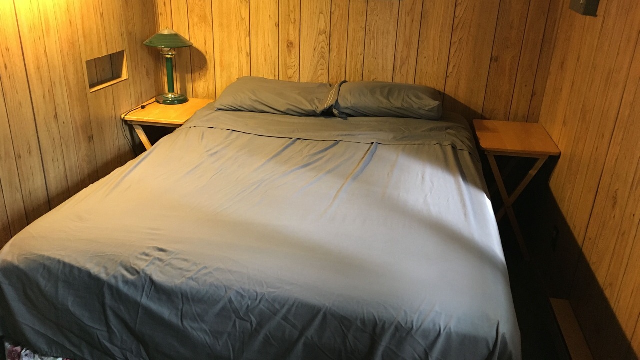 Photo of Bedroom in Hillside Beach
