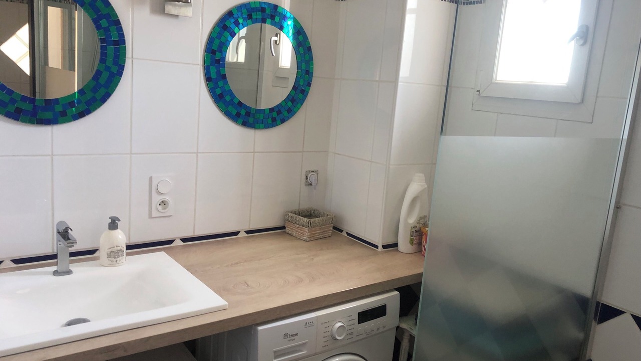 Photo of Bathroom in Honfleur