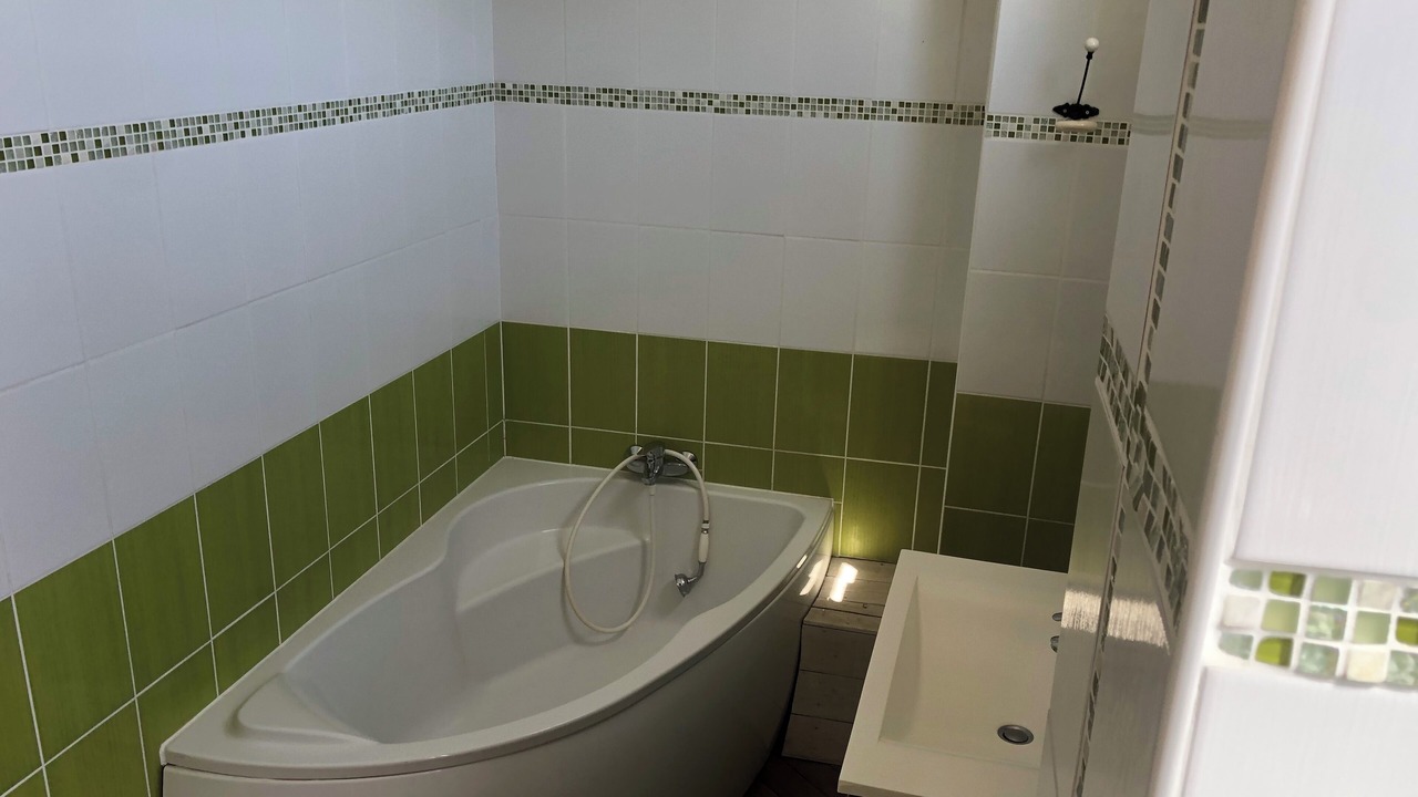 Photo of Bathroom in Honfleur