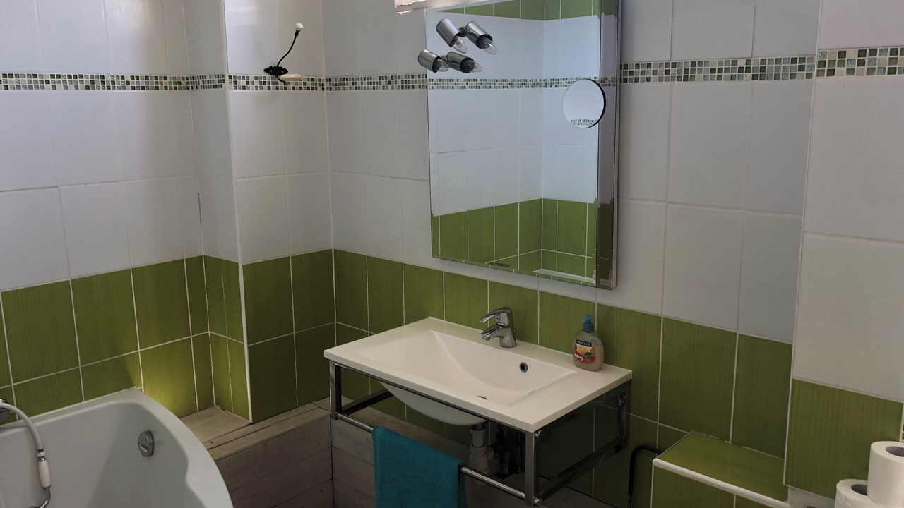 Photo of Bathroom in Honfleur