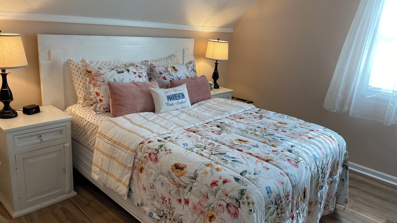 Photo of Bedroom in Wise