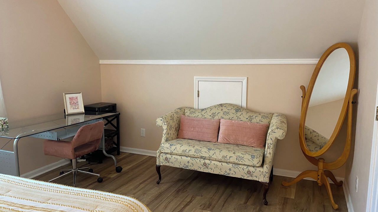 Photo of Bedroom in Wise