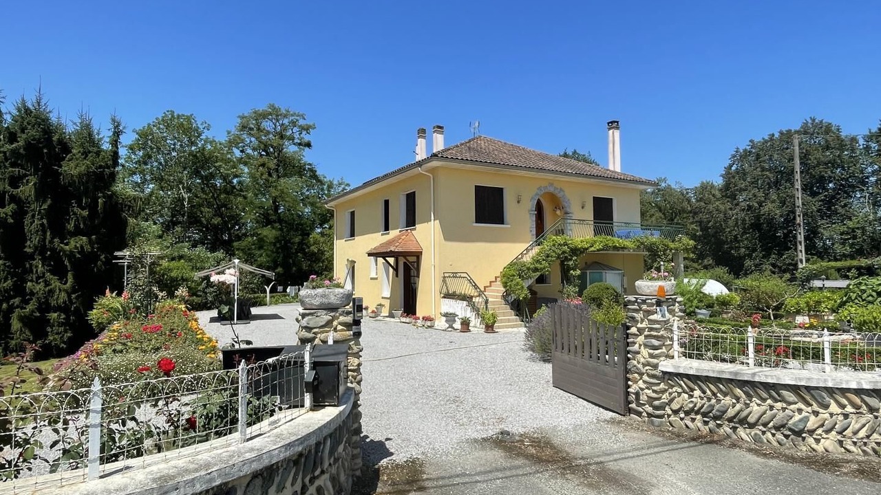 Photo of Outdoor in Sus