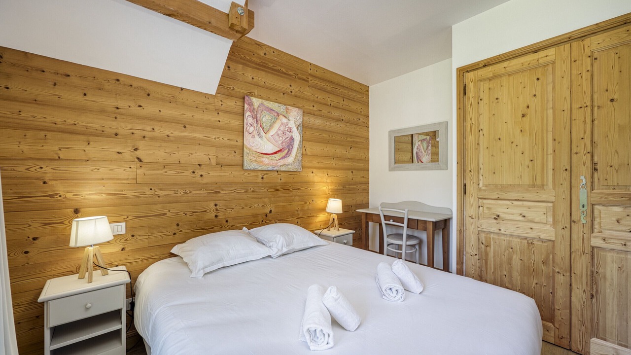 Photo of Bedroom in Duingt